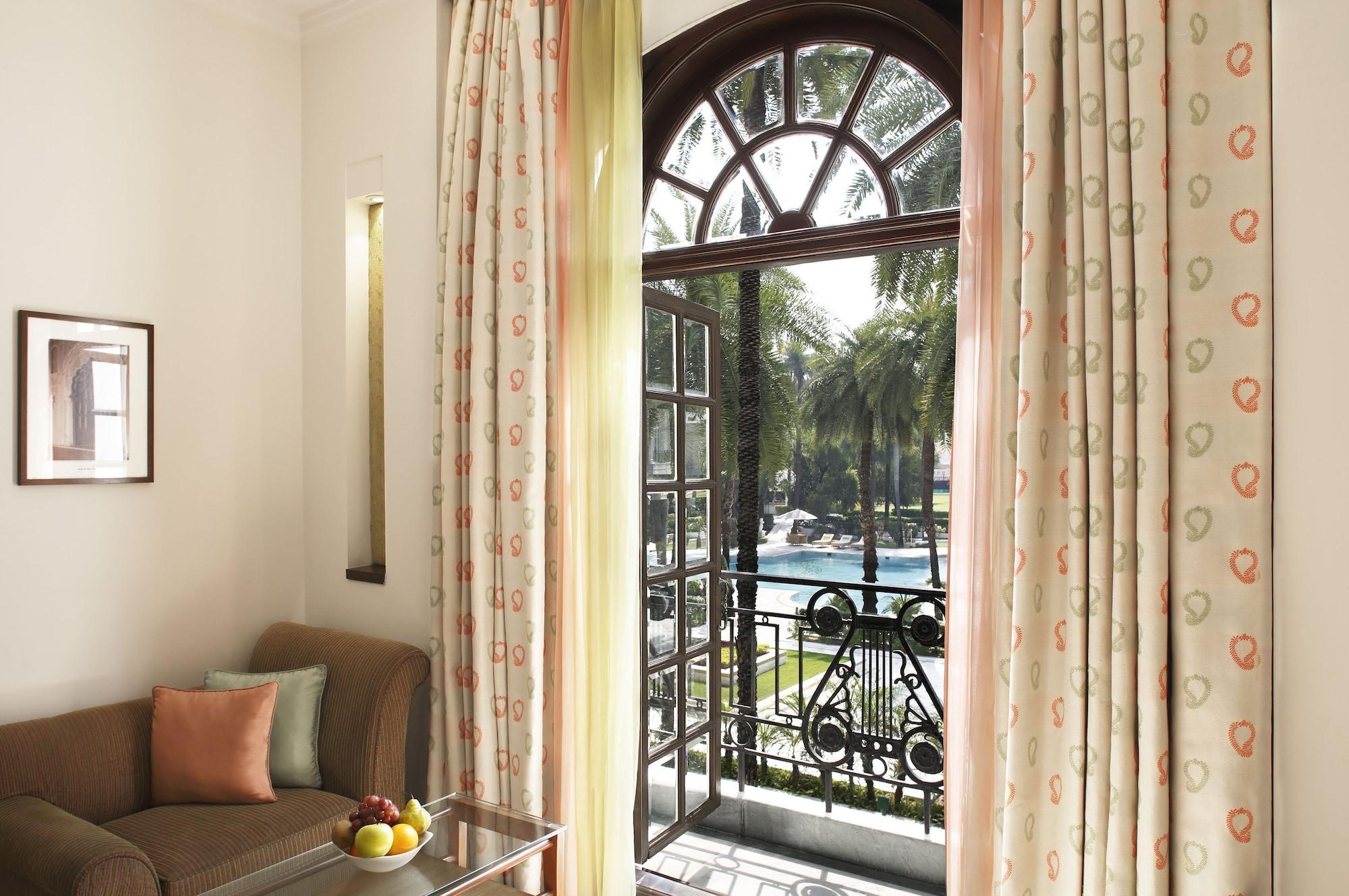 Taj Mahal Lucknow Hotel Exterior foto